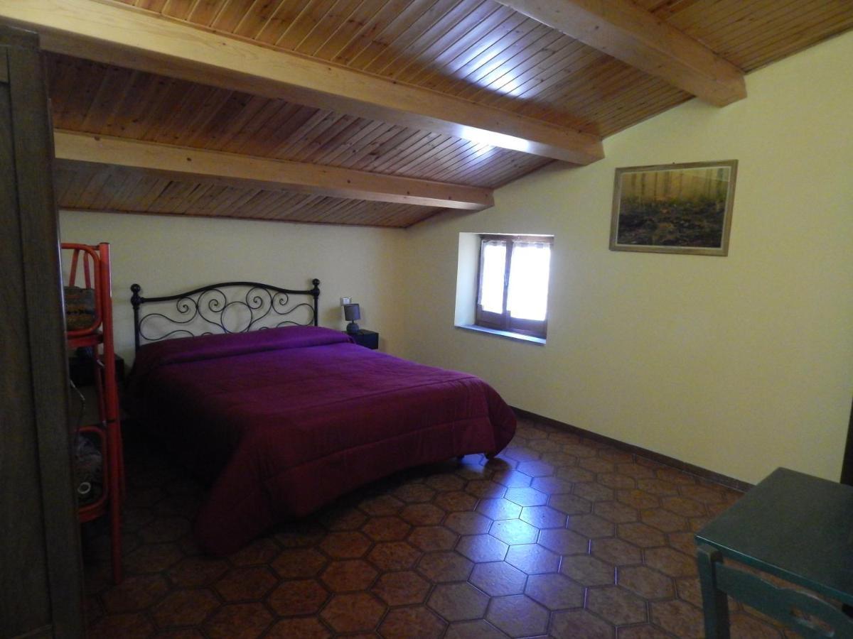 Agriturismo Fonte Magria อับบาเดียซานซัลวาตอเร ภายนอก รูปภาพ