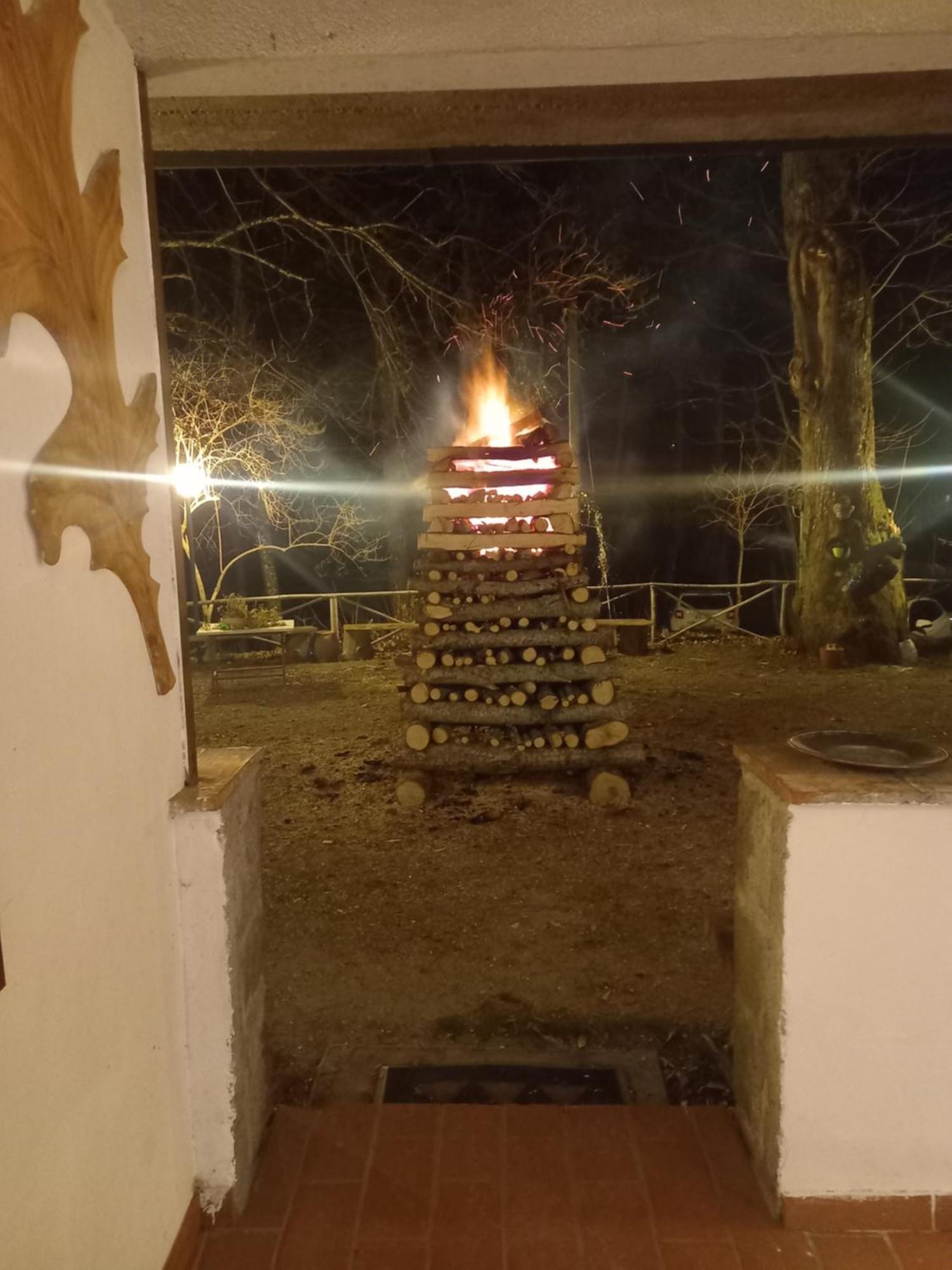 Agriturismo Fonte Magria อับบาเดียซานซัลวาตอเร ภายนอก รูปภาพ